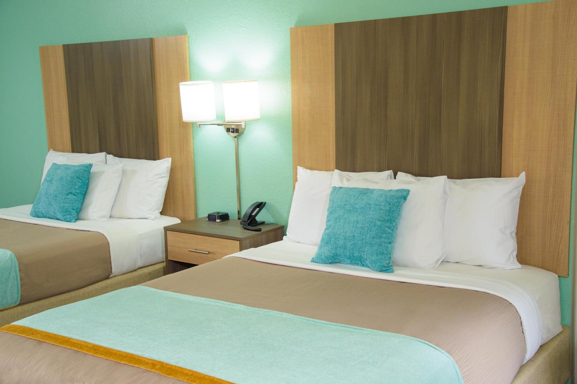 Pigeon River Inn Pigeon Forge Phòng bức ảnh