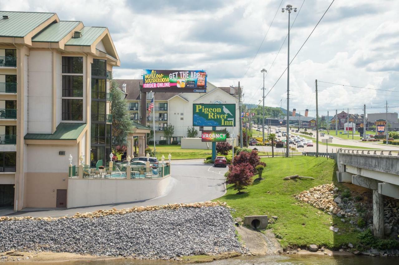 Pigeon River Inn Pigeon Forge Ngoại thất bức ảnh